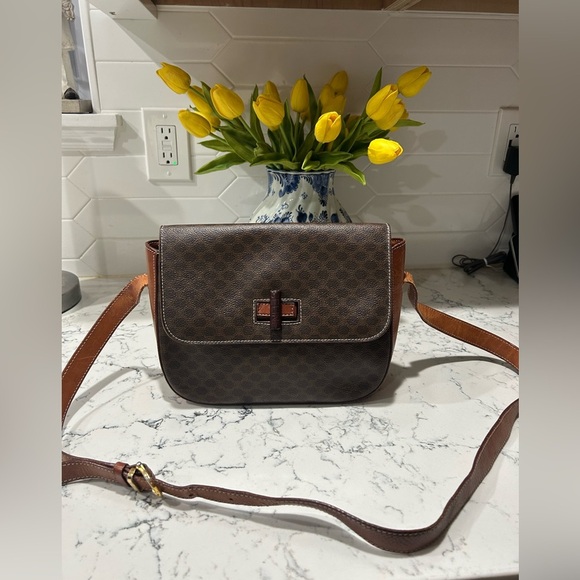 Celine Vintage authentic shoulder/crossbody bag - Picture 1 of 16